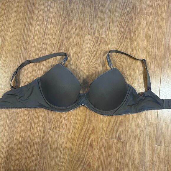 NWOT Calvin Klein Dark Grey Bra - 34D - Picture 1 of 6